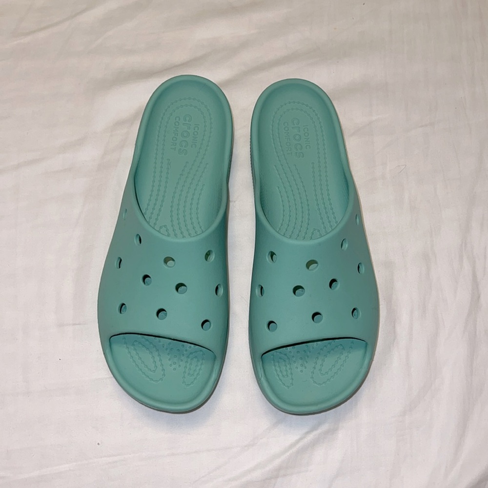 CROCS Women’s Classic Slides | Platform Sandals Size 9 Jade Stone
